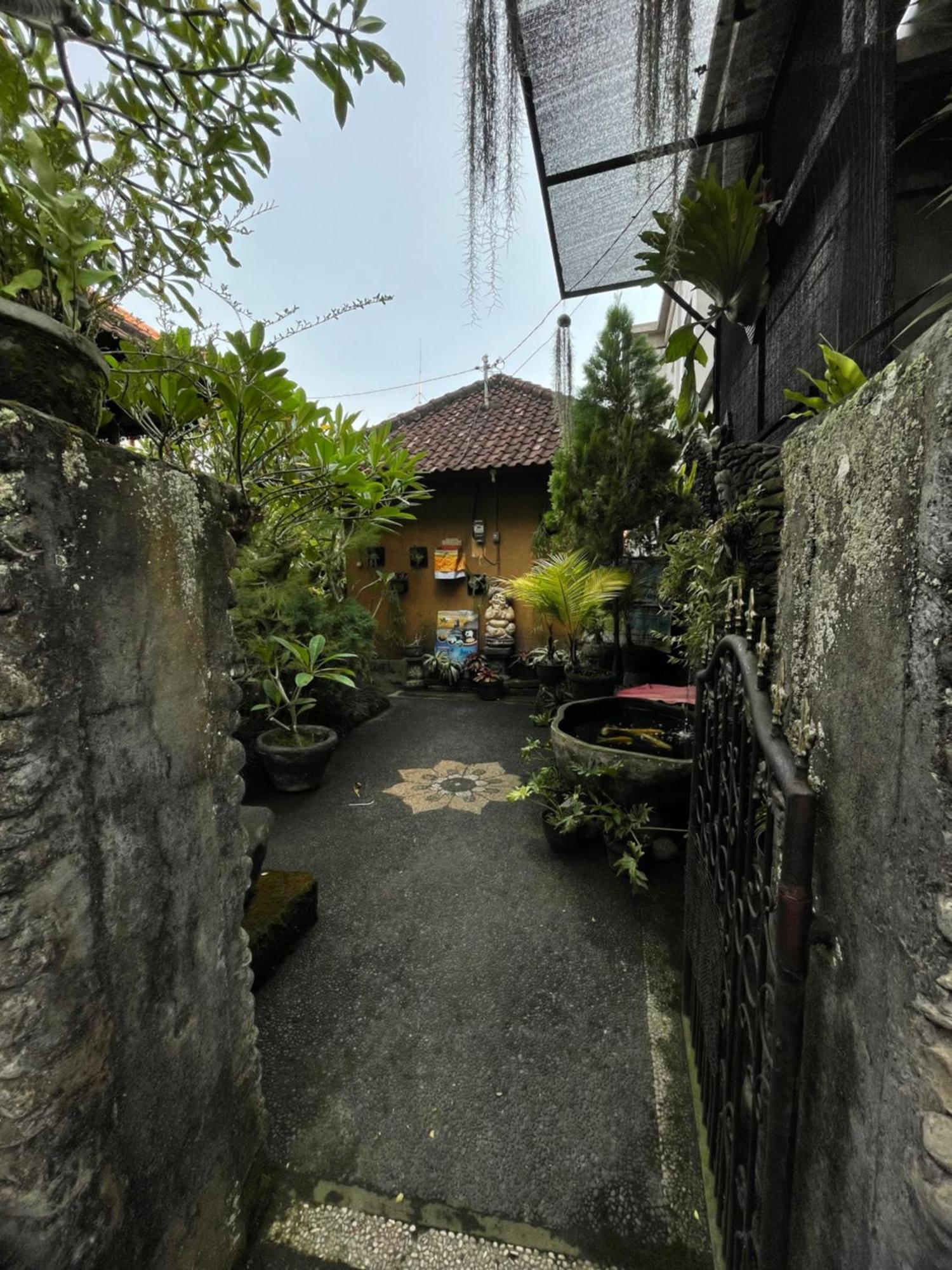 Suntari Homestay Ubud  Exterior photo